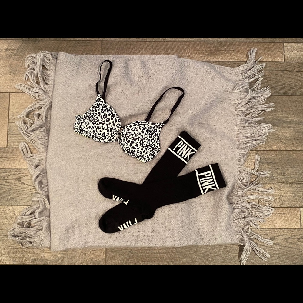PINK Bra And Socks Bundle